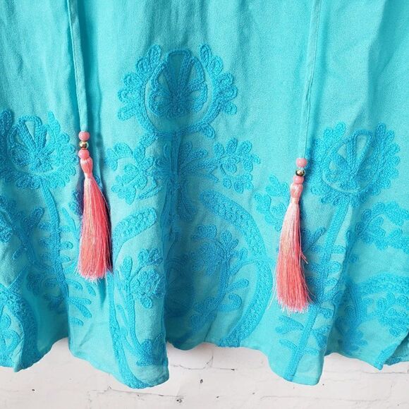 Lilly Pulitzer Willa Embroidered Top Size XXS Aqua Blue Boho Coastal Tassels - Picture 3 of 9